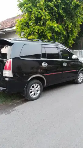 Toyota Kijang Innova 2008 Bensin