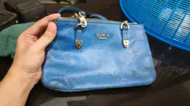 Bonia ori leather warna biru