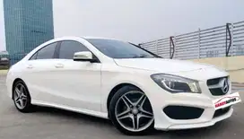 Mercedes Benz CLA 200 AMG Tahun 2015 Automatic Putih