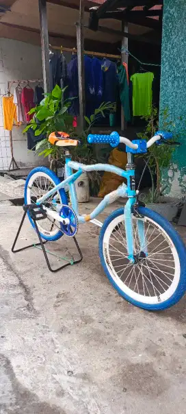 Sepeda anak Fixie uk 20 merk Puma