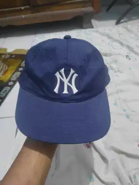 Topi vintage ny