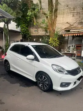 Honda Brio RS AT tahun 2017