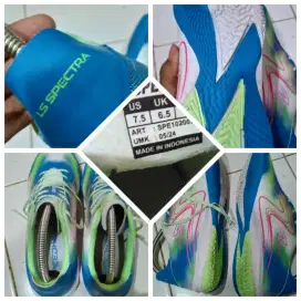 jual sepatu futsal