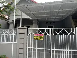 Disewakan Rumah Taman Pondok Jati Blok CR 5 Rp 18 jt per tahun