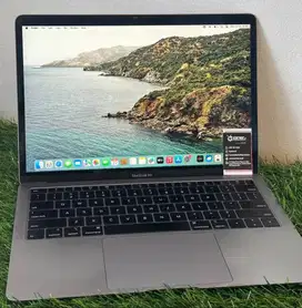 Laptop Apple MacBook Air Retina 2019 13 inch 8 GB/SSD 128 GB | Gaming