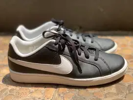 Preloved - Sepatu Nike Court Royale 2 Next Nature size 41