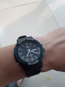 Jam tangan Casio