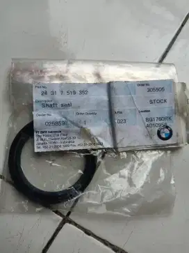 Shaft seal New BMW 5 E60 Auto Trans Input