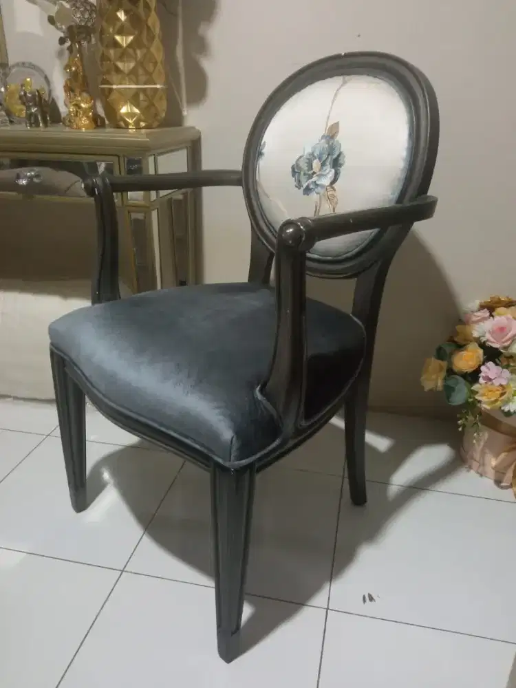 Furniture bekas / Kursi rosewood living