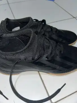 Adidas X Crazyfast sepatu futsal