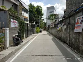 Rumah Jl. Kartini  uk. 10x42 m ,  harga murah dibawah njop