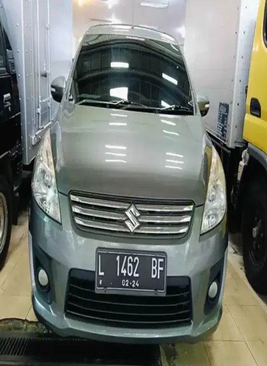 Suzuki Ertiga Manual Abu Abu Siap Pakai