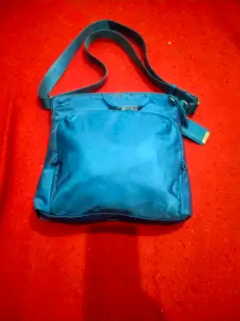 Tumi Sling bag original