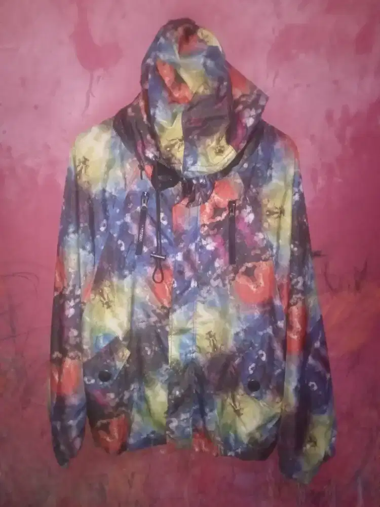 Bismillah, dijual jaket fashion Dig Deep