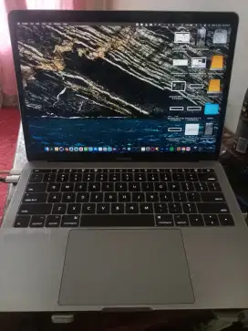 Macbook pro 2017 non touchbar