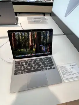 MACBOOK AIR M1 256 IBOX CICILAN TUKAR TAMBAH BISA