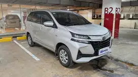 DP Rendah  15JT Toyota Avanza 1.3 E Bensin-AT 2020 Silver