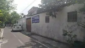 Rumah lama hitung tanah jalan mawar solo baru