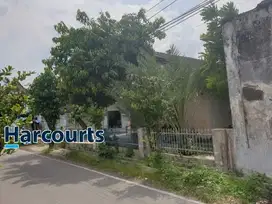 Dijual rumah hitung tanah di kerten solo