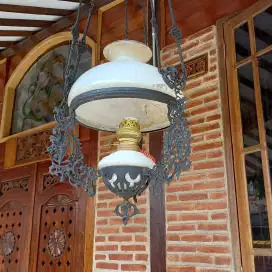 Lampu Katrol Kuno