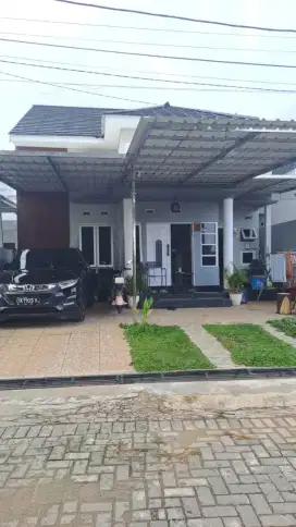 Di jual cepat rumah lokasi strategis dekat unlam