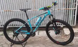 MTB Orbea Alma Ori Full Deore SLX 11 Speed Terawat Istimewa