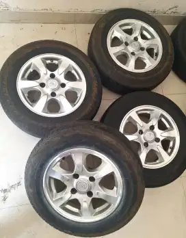 Velg ring 14 pcd 4x114 orisinil kijang