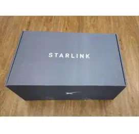 Starlink Internet Kit Satelit