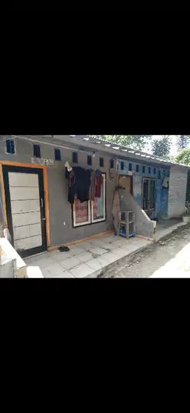 di jual kontrakan 3 pintu SHM masuk motor di sawangan baru depok