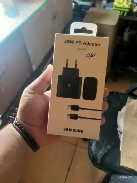 Charger Original oem Samsung 45W C to C Fastcharging