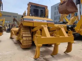 Dozer Cat D6R thn. 2022