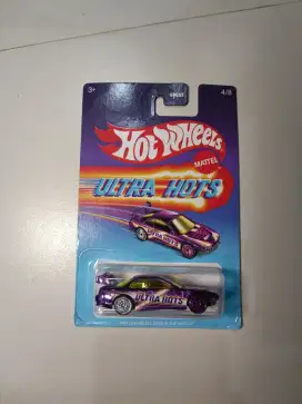 HotWheels Ultra Hots Series Nissan Silvia (S14) Drift. Ungu Mengkilap