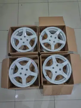 Jual Velg HSR Pente Ring 15 pcd 4x100