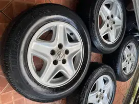 Rare Velg Crv Cbu R15 innova luxio grandmax carry