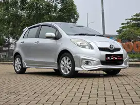 Toyota yaris 2012 E 1.2 Automatic dp 14 juta