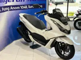 Honda Pcx Abs 160cc Th.. 2022 km 7Rb Anugerah Motor Pucang