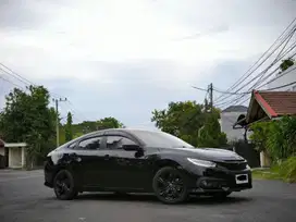 [KM:40rb'an] Honda Civic ES Turbo 2017 Automatic Matic Hitam Surabaya