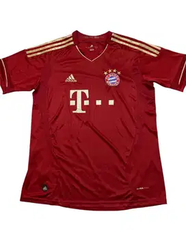 Kaos bola jersey bayern munchen preloved