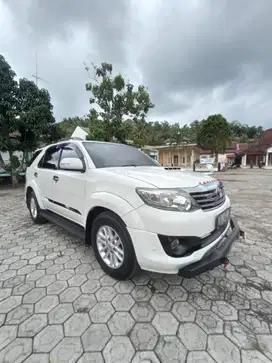 Toyota Fortuner 2011 Diesel