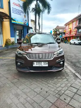 DIJUAL SUZUKI ERTIGA 1.5 GX AT THN 2018