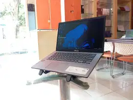 Laptop Programming Murah! ASUS M409D Ryzen 3 - AMD Radeon Vega 3 2GB