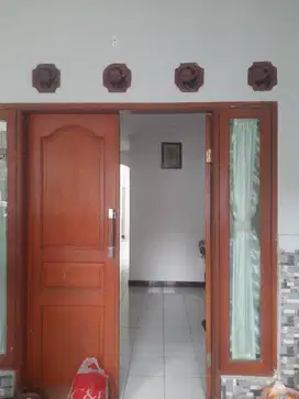 Jual cepat rumah butuh uang harus laku