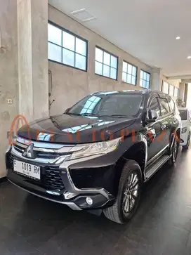 MITSUBISHI PAJERO SPORT EXCEED AT 2018 HITAM