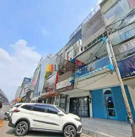 Ruko 4 Lantai di Boulevard Raya Kelapa Gading Jakarta Utara