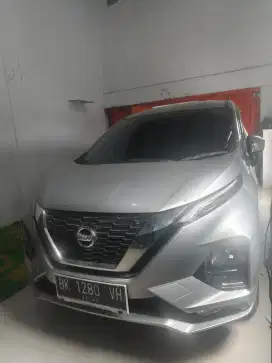 NISSAN Livina VL 1.5 AT Automatic Silver 2019