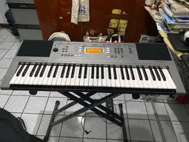 Keyboard Yamaha PSR E353