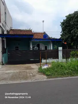 DIJUAL RUMAH SIAP HUNI PINGGIR JALAN KABUPATEN HARGA MURAH