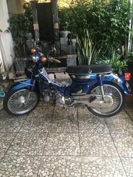 Honda C70 Mesin Kharisma 125 CC