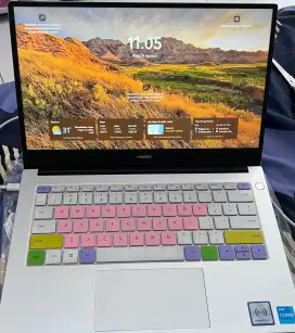Huawei 14D ram8/256 gb intel core i3