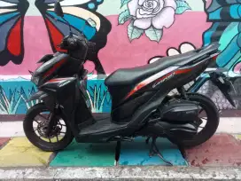 vario 125 led new iss 2018 motor mulus bagus terawat km 35rb